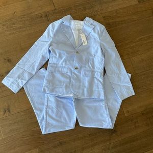 NEW WITH TAGS Boys high quality suit